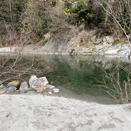 Blue River Losone Eksteriør bilde